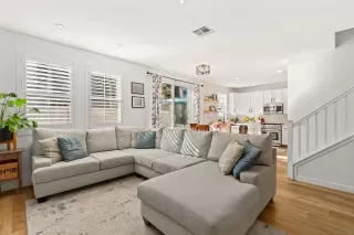 Photo #2: 250025282 Listing 