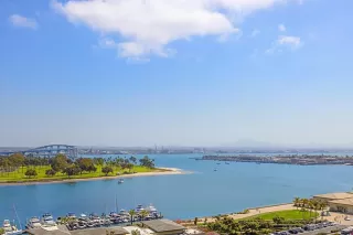 Photo #4: 250025318 Listing