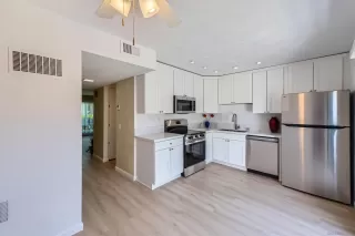 Photo #6: 250025334 Listing 