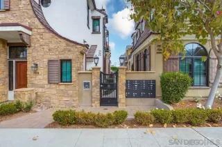 More Details about MLS # 250025335 : 718 SILVER ST