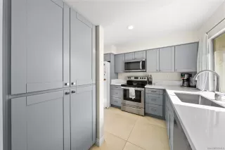 Photo #2: 250025354 Listing