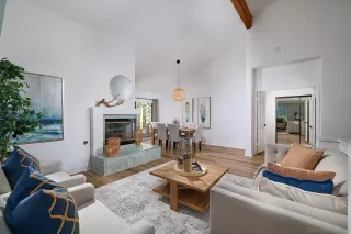 Photo #4: 250025373 Listing