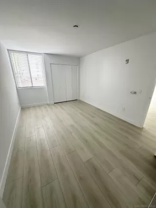 Photo #5: 250025381 Listing 