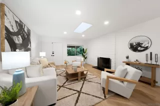 Photo #2: 250025382 Listing 