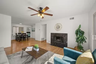 Photo #3: 250025512 Listing