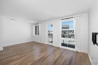 Photo #2: 250025552 Listing 