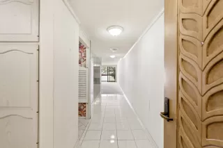 Photo #5: 250025566 Listing