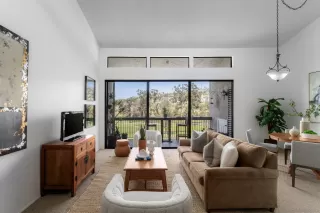 Photo #4: 250025623 Listing