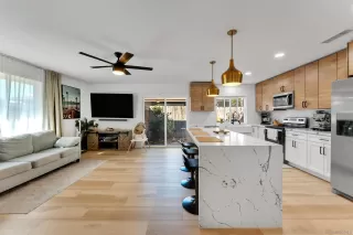 Photo #6: 250025651 Listing