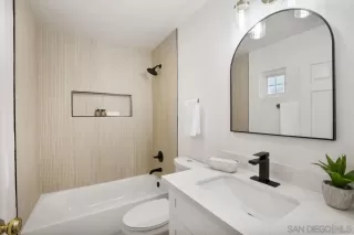 Photo #2: 250025654 Listing