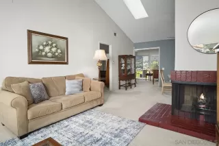 Photo #6: 250025728 Listing