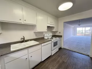 Photo #6: 250025751 Listing