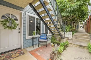 Photo #5: 250025884 Listing