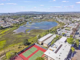 Photo #3: 250025915 Listing