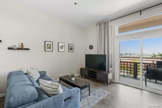 Photo #5: 250025975 Listing