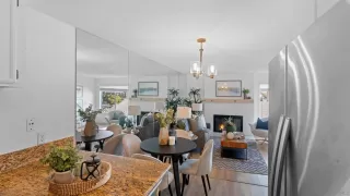 Photo #3: 250025983 Listing