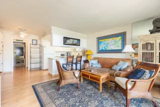 Photo #2: 250026004 Listing