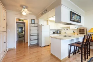Photo #3: 250026004 Listing