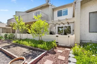 More Details about MLS # 250026016 : 5637 LAKE MURRAY BLVD UNIT C