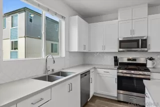 Photo #5: 250026022 Listing