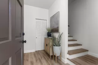 Photo #4: 250026031 Listing