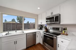 Photo #5: 250026090 Listing