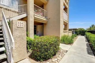 Photo #2: 250026098 Listing