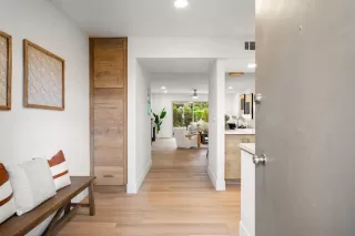 Photo #1: 250026114 Listing