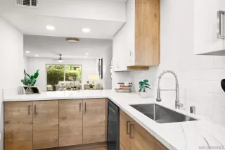 Photo #5: 250026114 Listing