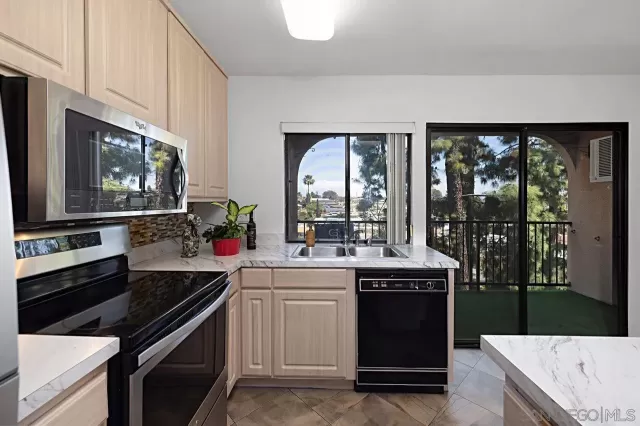 MLS: 250026216 Condo For Sale