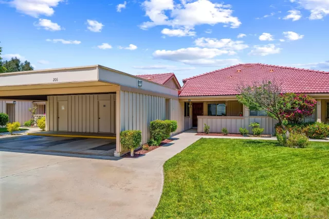 MLS: 250026221 Condo For Sale