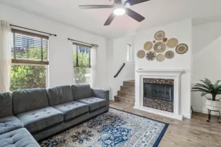 Photo #1: 250026260 Listing 