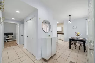 Photo #3: 250026269 Listing