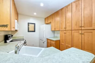 Photo #6: 250026292 Listing 