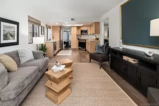 Photo #3: 250026323 Listing 