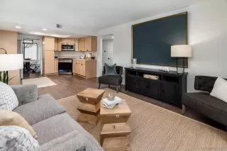 Photo #4: 250026323 Listing 