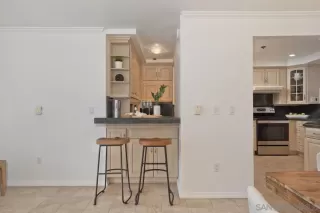 Photo #6: 250026326 Listing