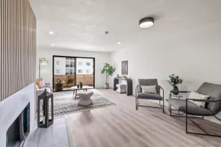 Photo #3: 250026328 Listing