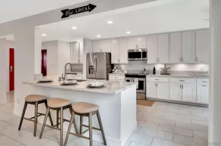 Photo #2: 250026374 Listing