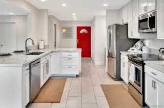 Photo #3: 250026374 Listing