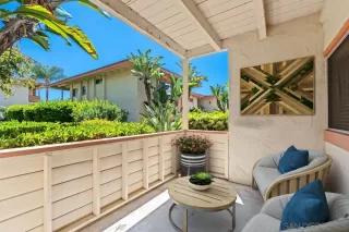 Photo #3: 250026382 Listing