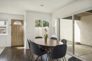 Photo #5: 250026533 Listing