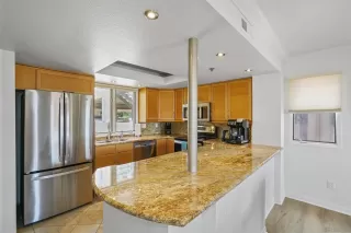 Photo #4: 250026558 Listing