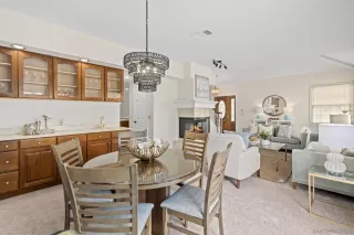 Photo #4: 250026569 Listing