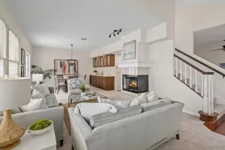 Photo #5: 250026569 Listing