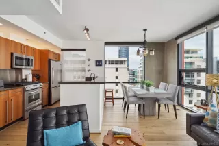 Photo #2: 250026596 Listing 