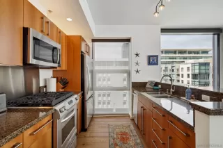 Photo #4: 250026596 Listing 