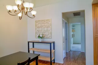 Photo #5: 250026667 Listing