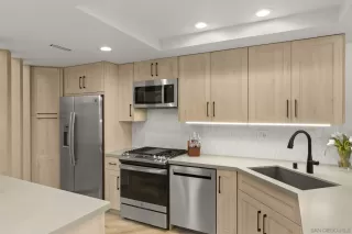 Photo #4: 250026697 Listing