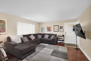 Photo #3: 250026702 Listing